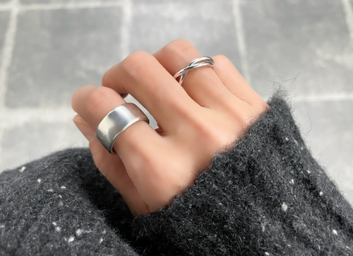 銀の指環